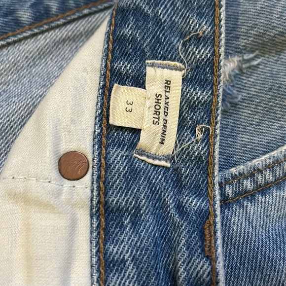 NWT Madewell Relaxed Fit Denim Shorts Renfield Wash Size 33 - Picture 3 of 3